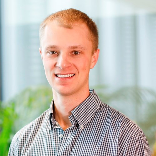 Headshot of Colin Leslie